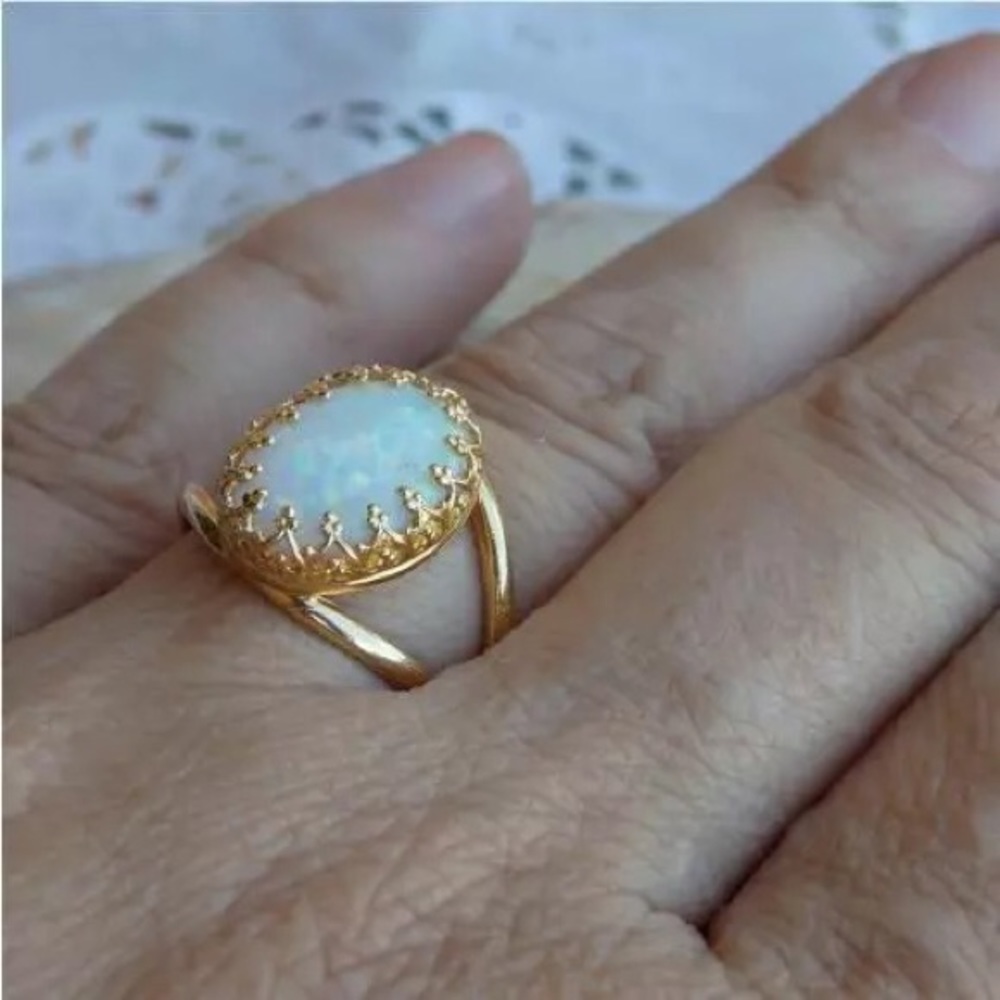 New S925 rose gold ring with opal